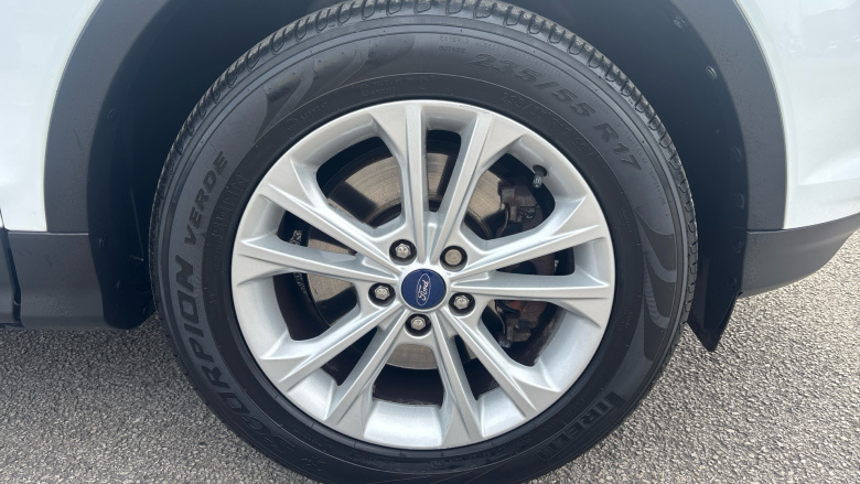 Ford Kuga 1.5 EcoBoost 182 Titanium 5dr Auto Petrol Estate